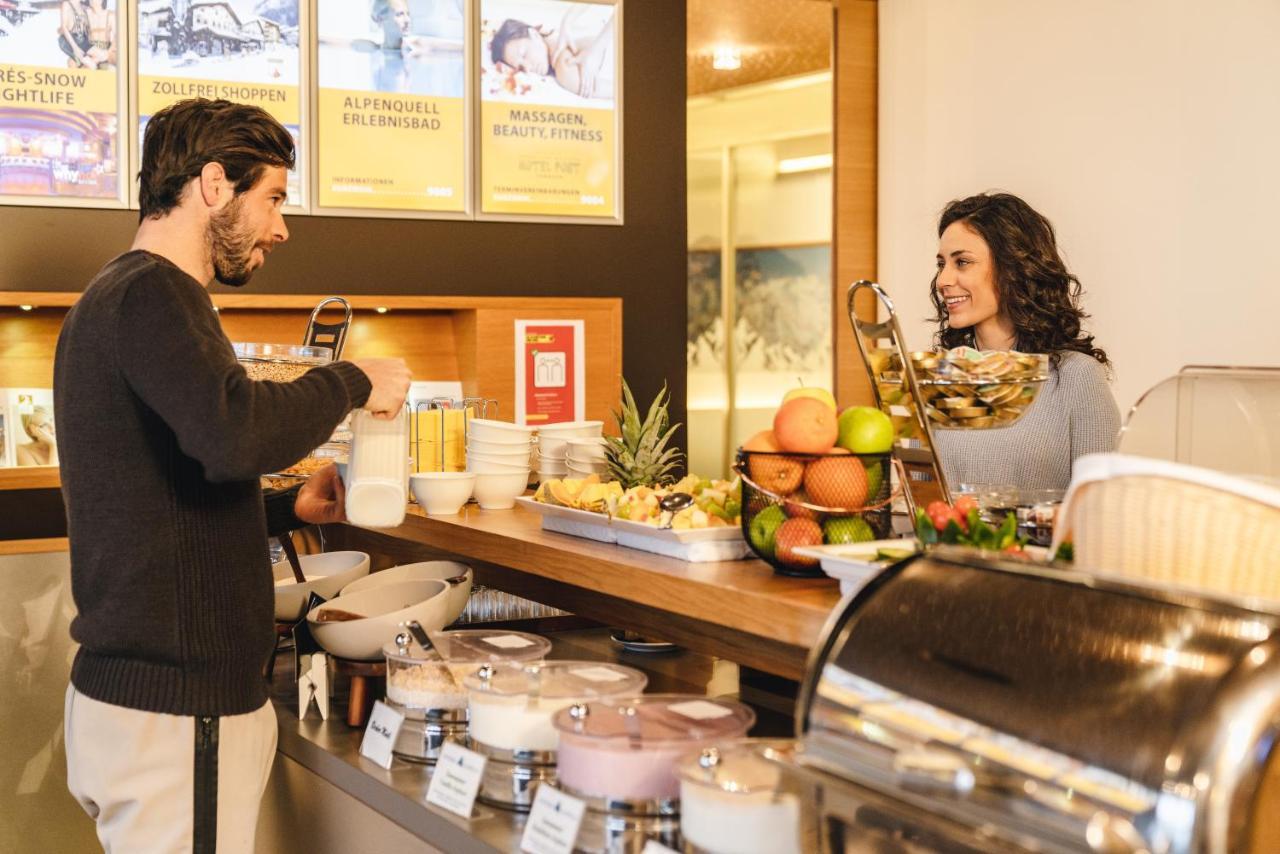 Smart-hotel Hotel
